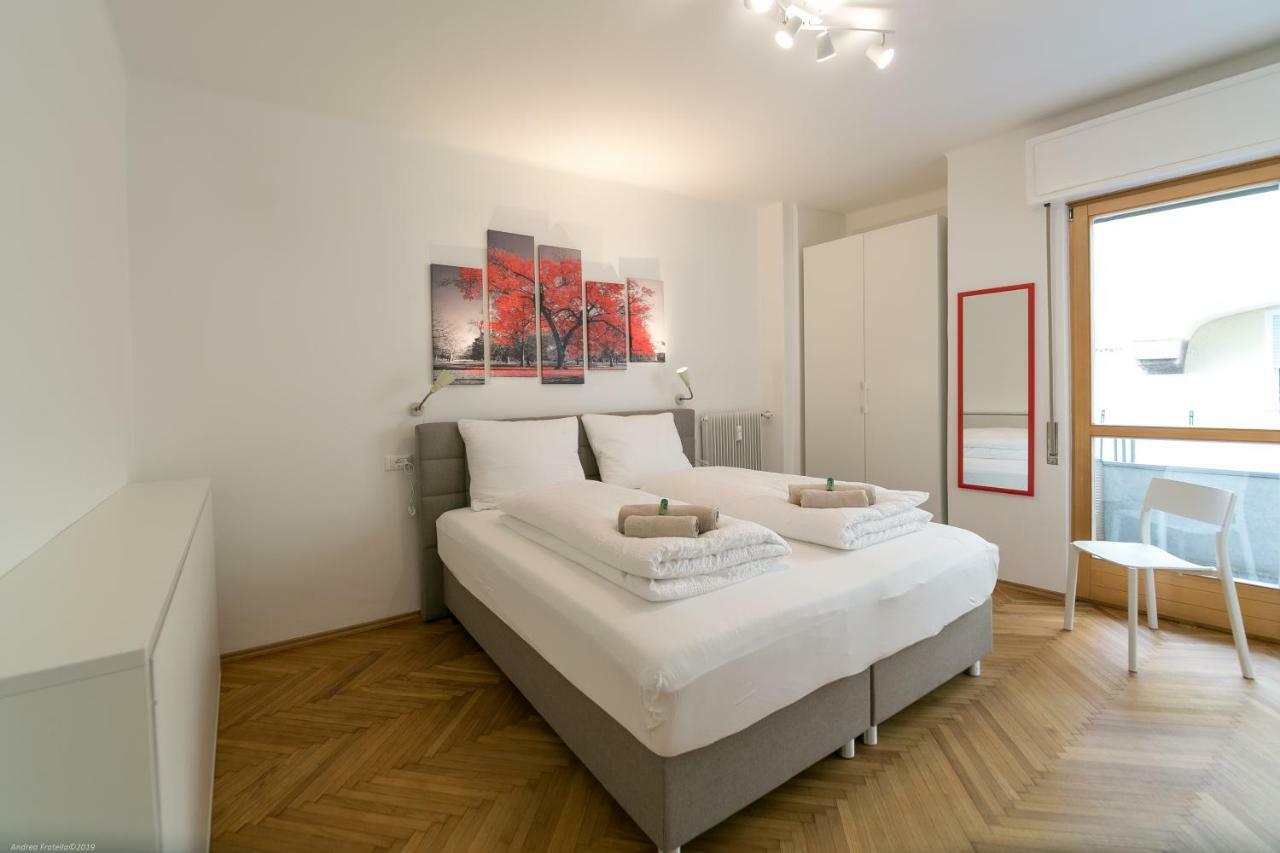 Apartment Duomo Bolzano Bagian luar foto